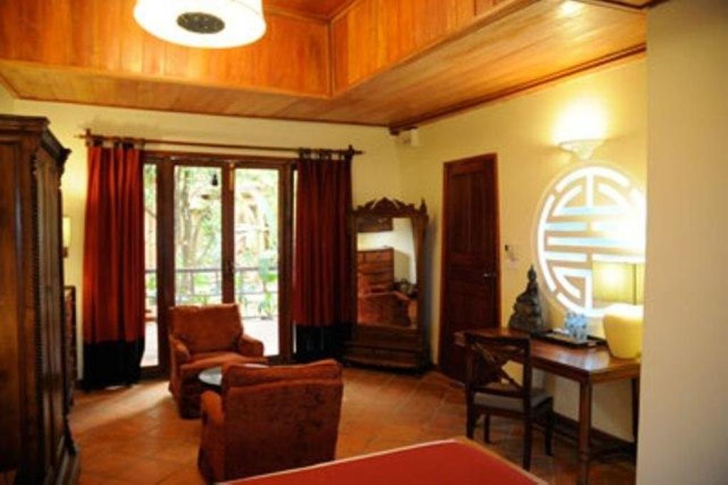 Terres Rouges Lodge Banlung Exterior foto