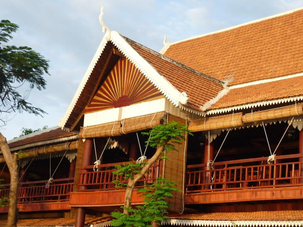 Terres Rouges Lodge Banlung Exterior foto